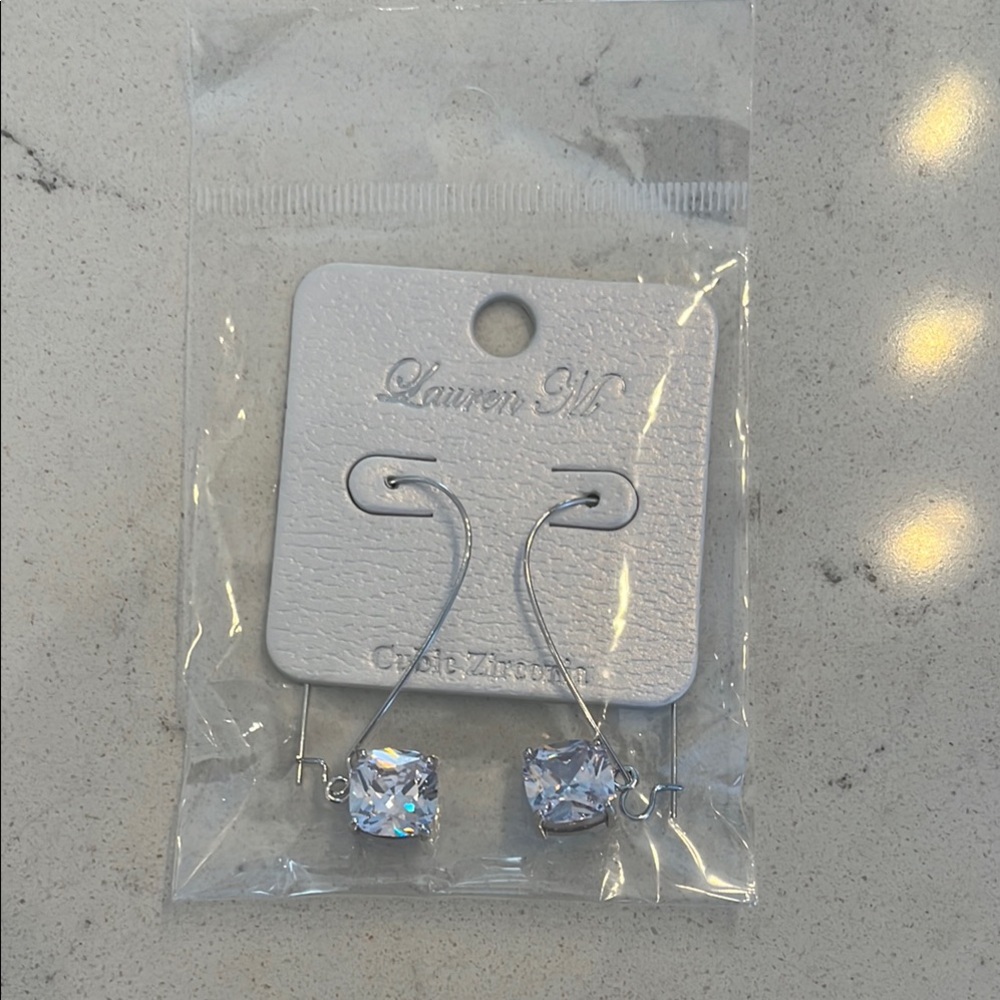Cubic zirconia drop earrings